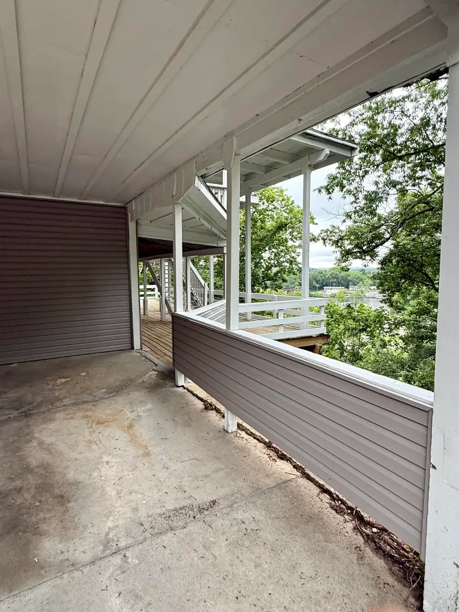 802 S 5th Street, Branson, MO 65616 - #3