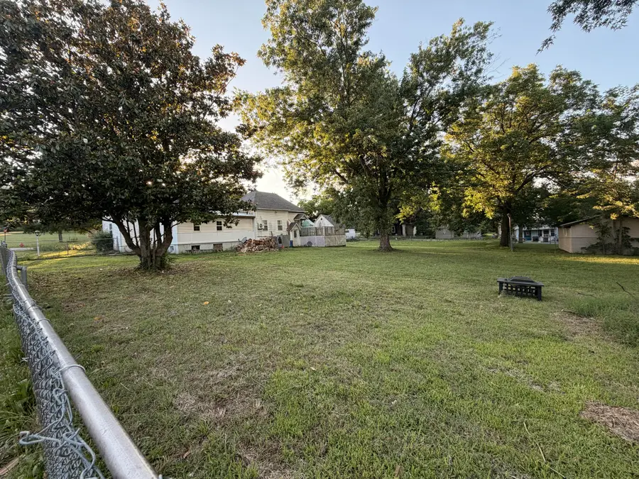 207 Broadway Street, Alton, MO 65606 - #3