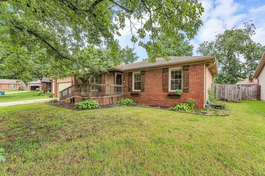 1375 E Dunkirk Street, Springfield, MO 65804 - #3