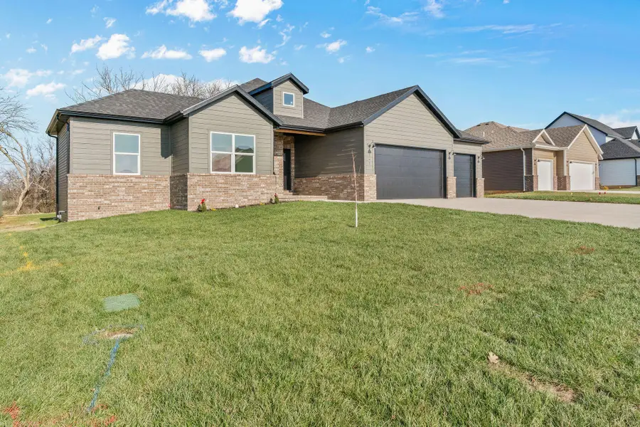 185 E Clayton Lane, Republic, MO 65738 - #2
