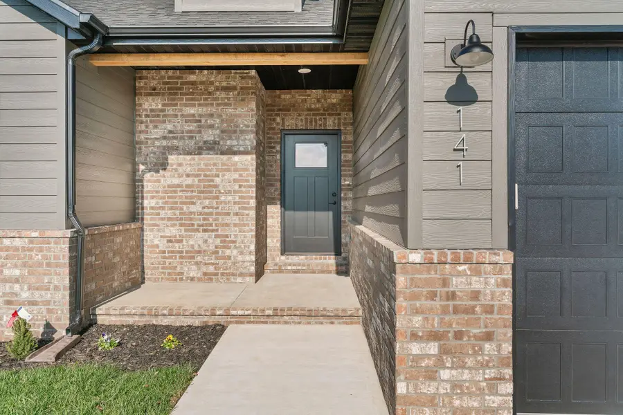 185 E Clayton Lane, Republic, MO 65738 - #3