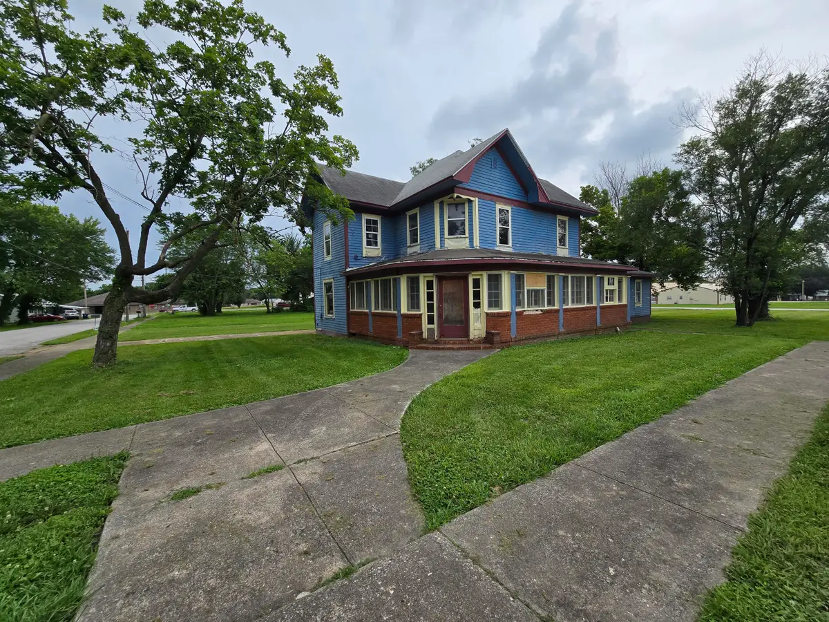 202 W Missouri Street # 1, Buffalo, MO 65622 - #1