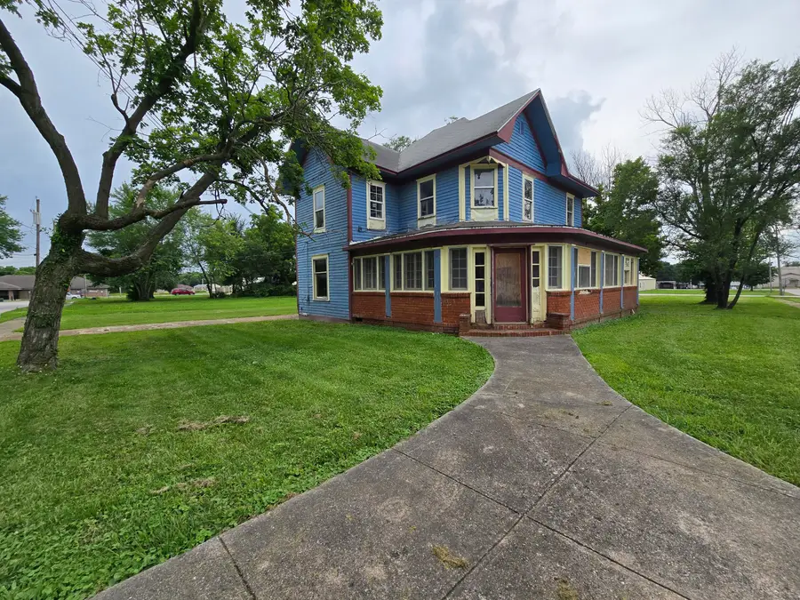 202 W Missouri Street # 1, Buffalo, MO 65622 - #3