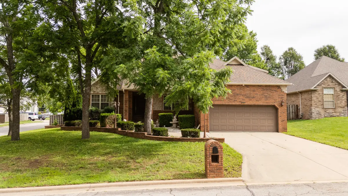 2229 E Kentwood Street, Republic, MO 65738 - #1