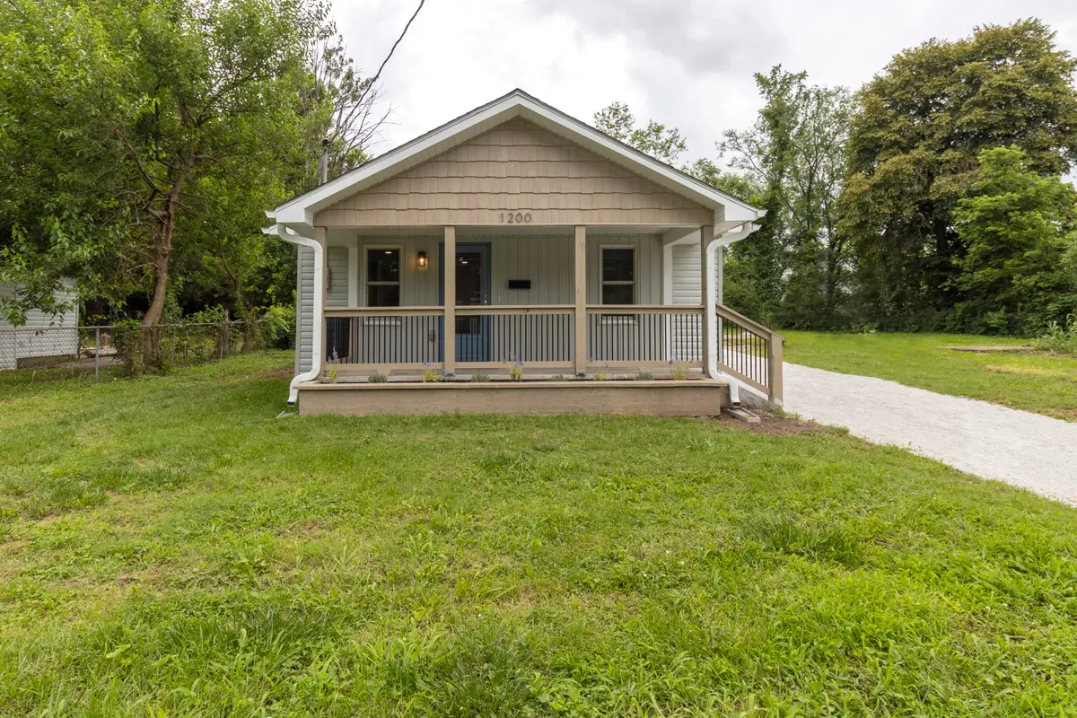 1200 N Clifton Avenue, Springfield, MO 65802 - #1