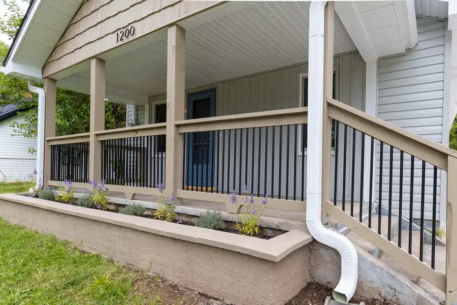 1200 N Clifton Avenue, Springfield, MO 65802 - #3