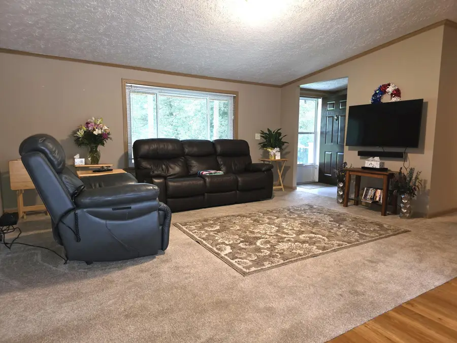 10144 Vixen Road, Stark City, MO 64866 - #2