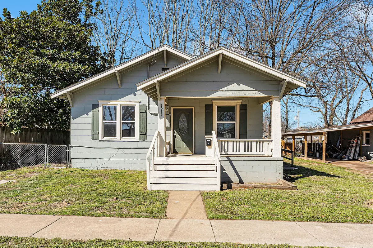 1511 N Lyon Avenue, Springfield, MO 65803 - #1