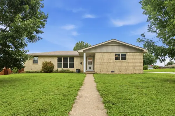 2527 S Illinois Avenue, Joplin, MO 64804