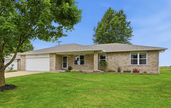 960 S Colony Avenue, Bolivar, MO 65613