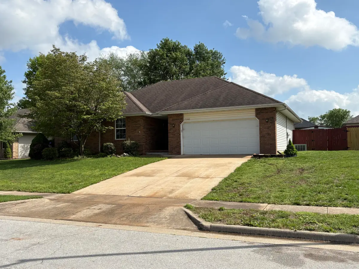 3242 W Mcclernon Street, Springfield, MO 65803 - #1