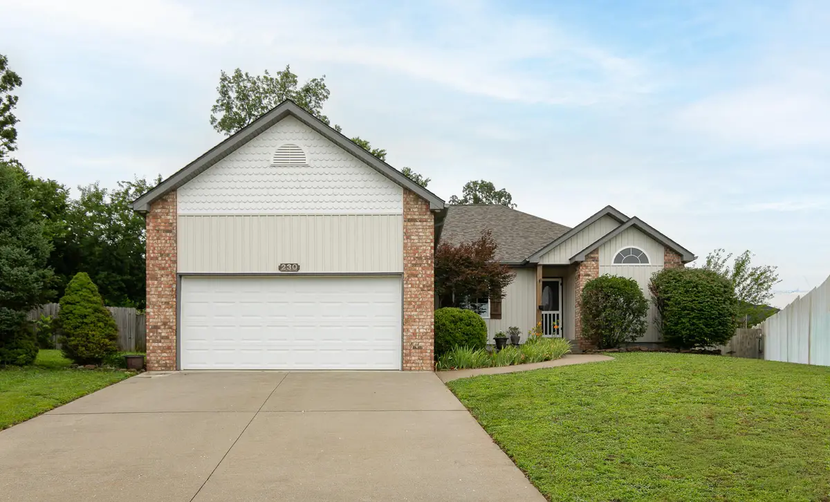 230 W Abbi Lane, Bolivar, MO 65613 - #1