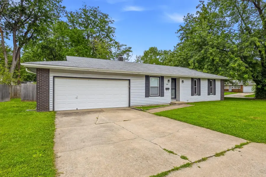 308 S Morningside Street, Republic, MO 65738 - #3
