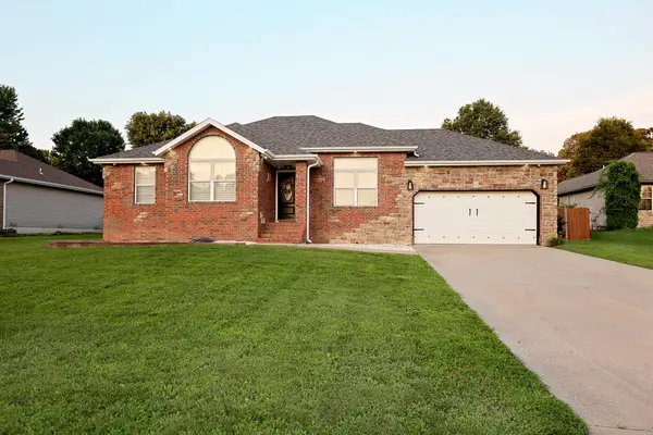 1520 Spring Hills Street, Marshfield, MO 65706