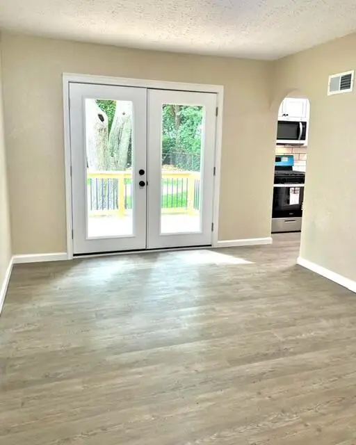 1607 N Kentwood Avenue, Springfield, MO 65803 - #3
