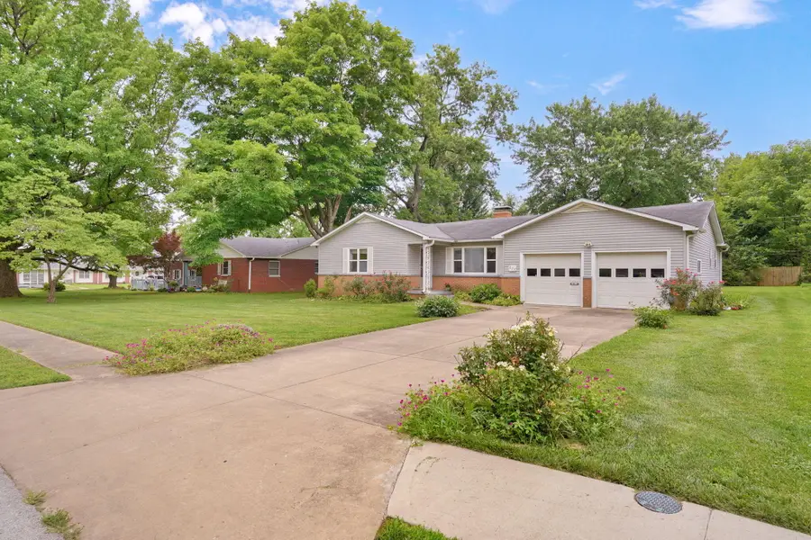 628 W Westview Street, Springfield, MO 65807 - #2