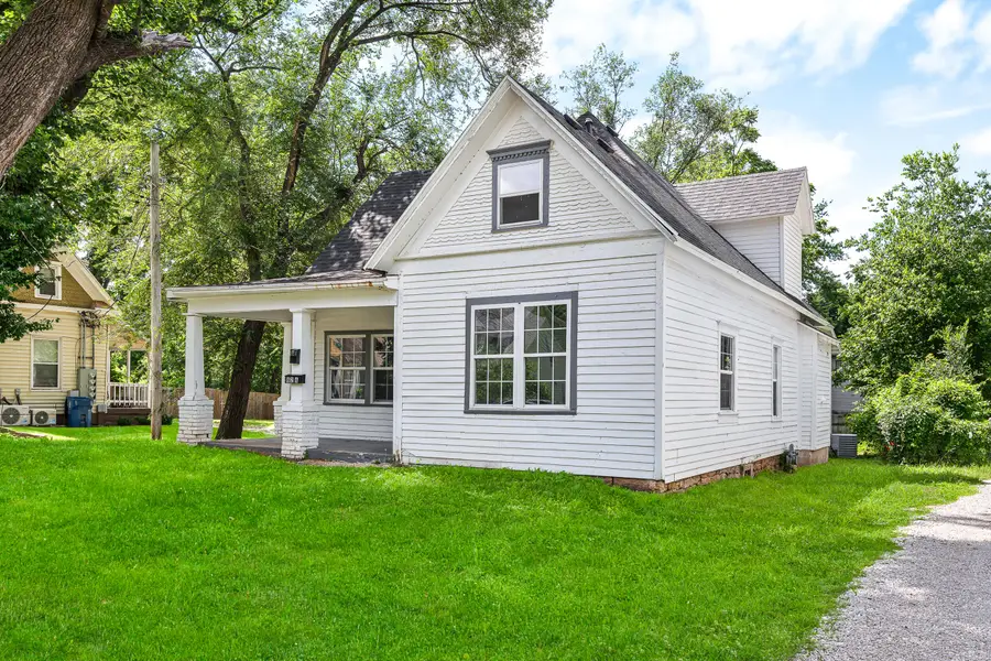 824 W Elm Street, Springfield, MO 65806 - #3