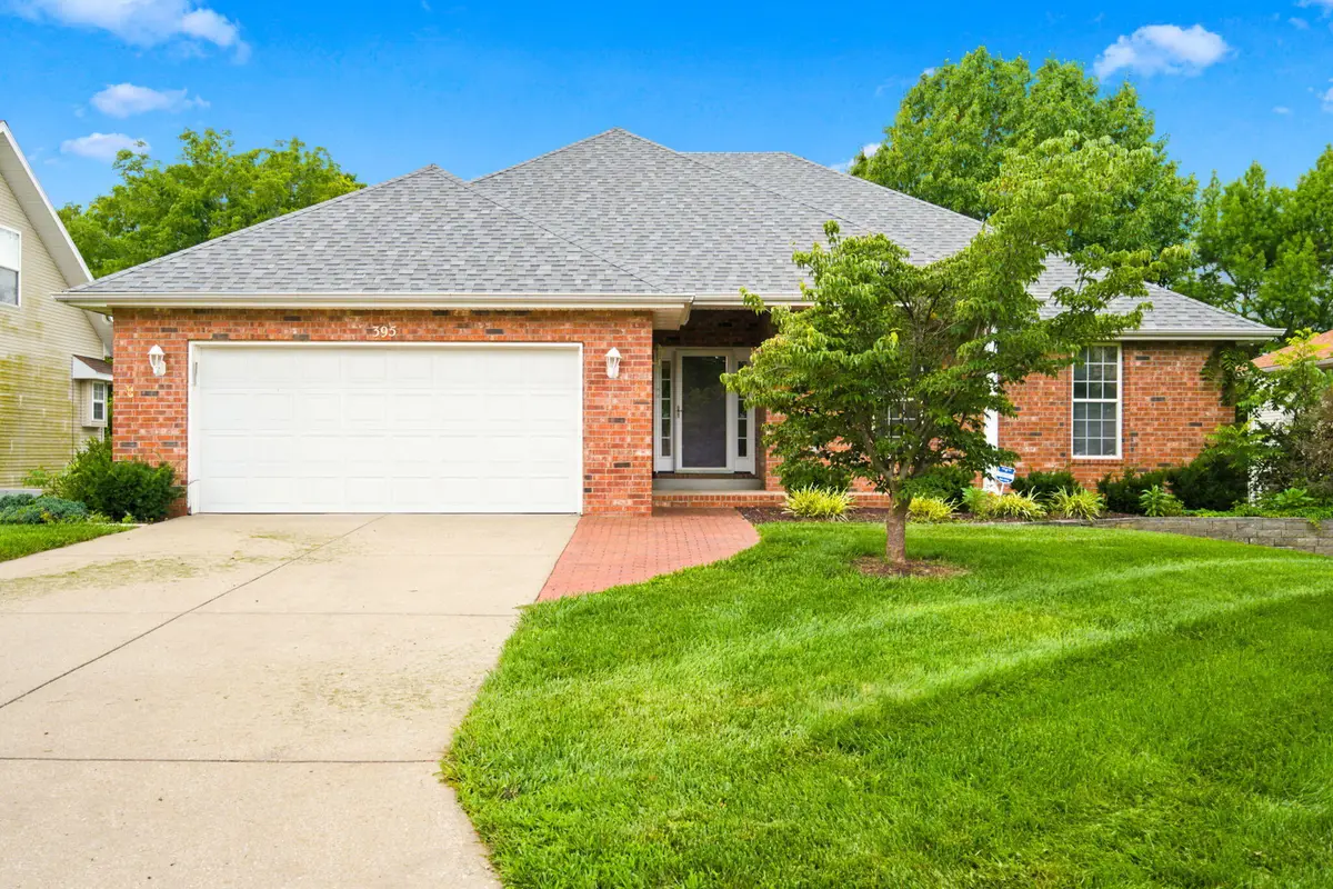395 S Yellowwood Drive, Springfield, MO 65809 - #1