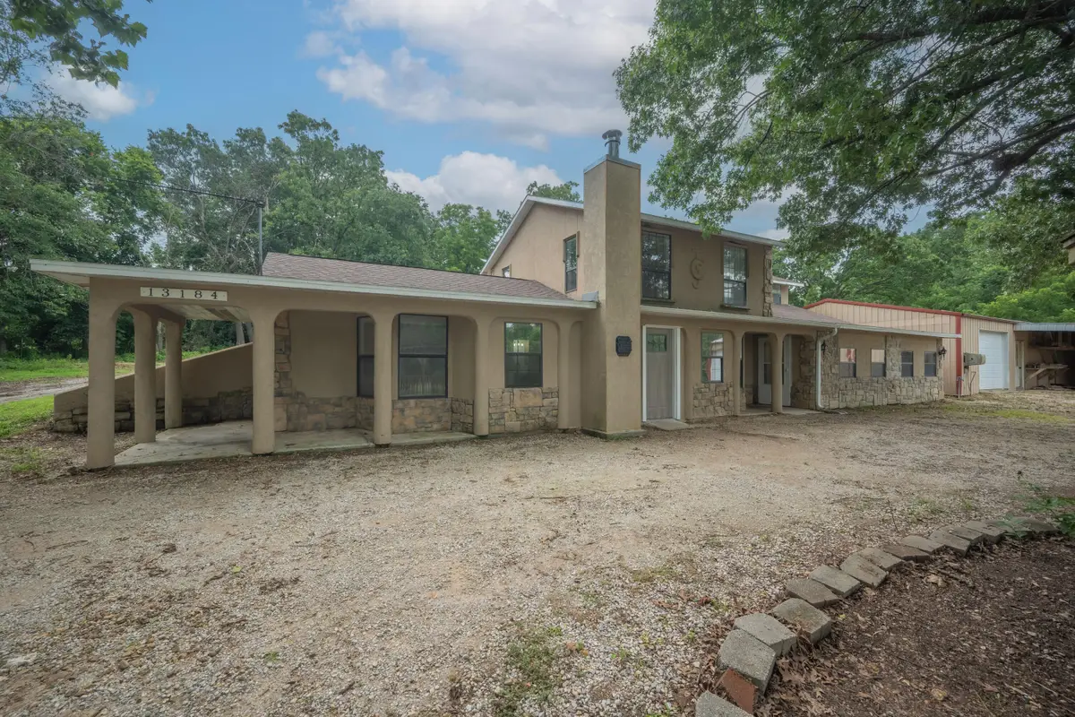 13184 Private Rd 1065, Cassville, MO 65625 - #1