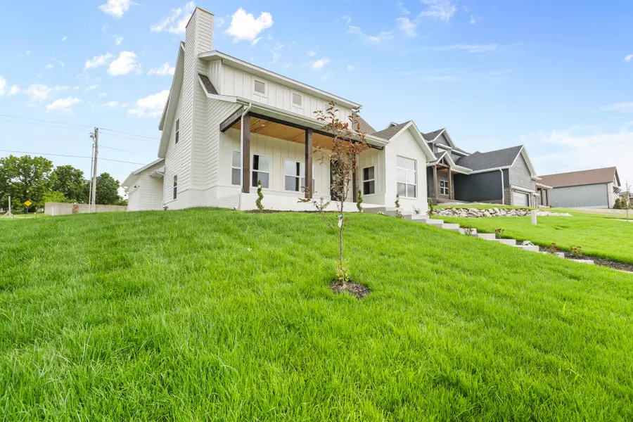 2033 E Will Street, Republic, MO 65738 - #3