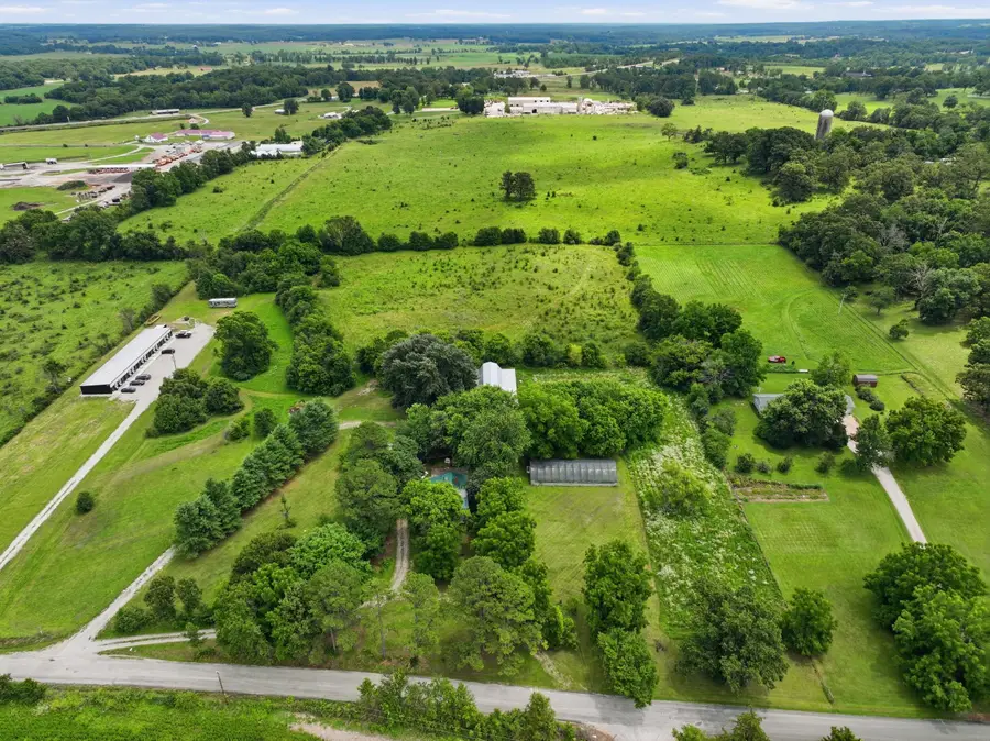 1394 County Road 8530, West Plains, MO 65775 - #3