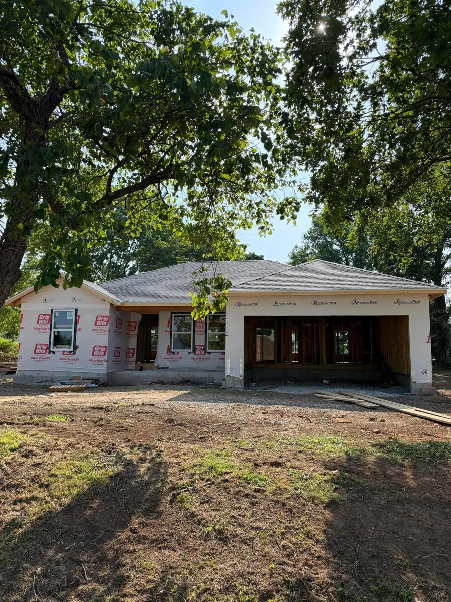 100 N Youngblood Street, Marionville, MO 65705 - #2