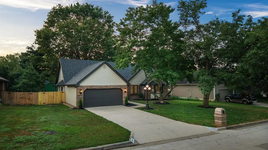 2340 S Nolting Avenue, Springfield, MO 65807 - #3