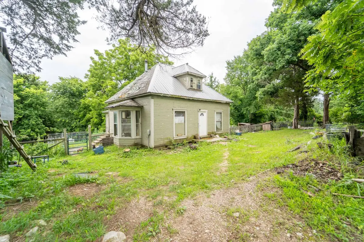 511 E 7th Street, Miller, MO 65707 - #1