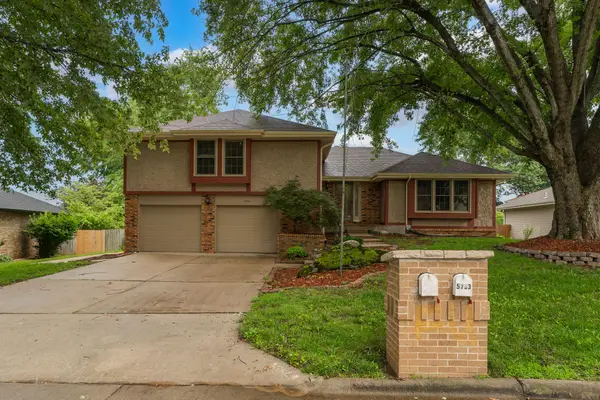5734 S Hampton Avenue, Springfield, MO 65810