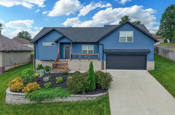 4464 W University Street, Springfield, MO 65802