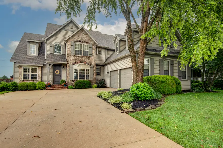 3516 N Wakefield Drive, Ozark, MO 65721 - #2