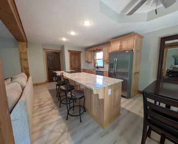 3810 W Woodland Street, Springfield, MO 65807