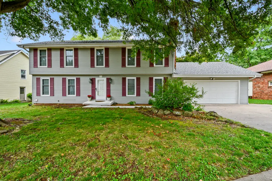834 E Manchester Drive, Springfield, MO 65810 - #3