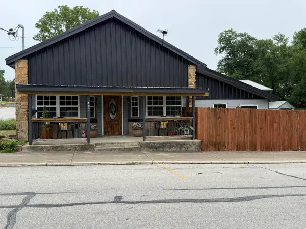 403 S Main Street, Granby, MO 64844