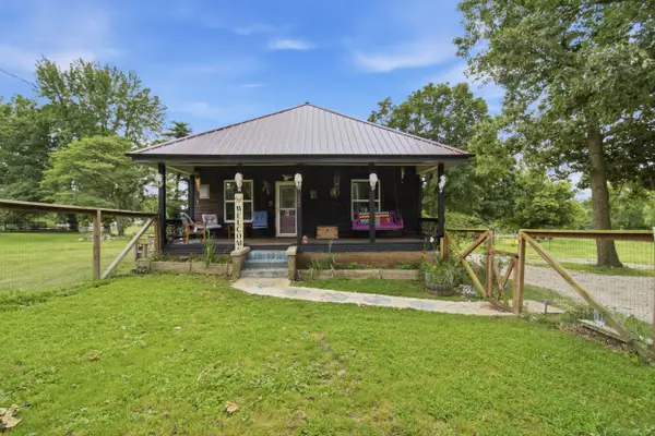 720 Linzee Boulevard, Pierce City, MO 65723