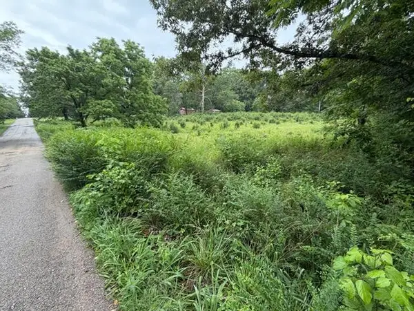 000 County Road 393 W, Thayer, MO 65791