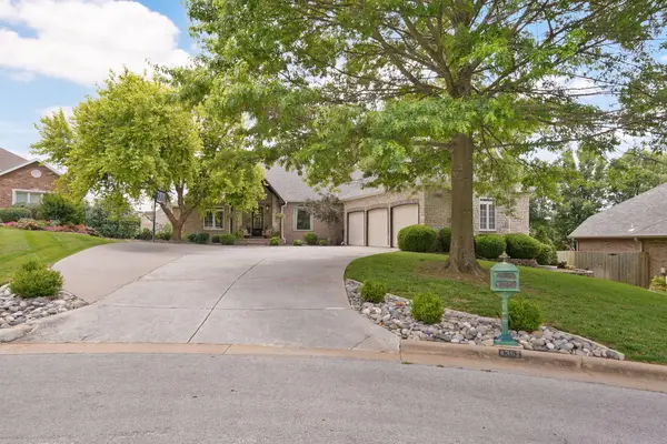 4362 E Lori Lei Court, Springfield, MO 65809