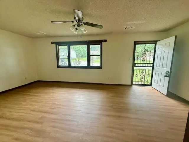 1435 W 3rd Street, West Plains, MO 65775 - #2