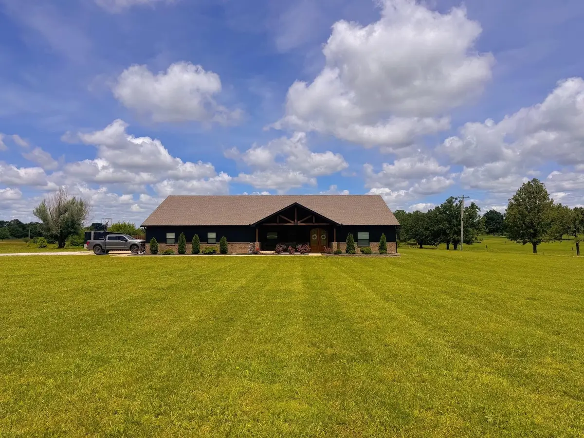 12204 Farm Road 2205, Cassville, MO 65625 - #1