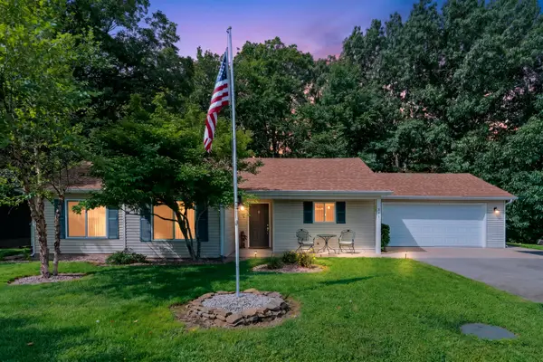 211 N Catamount Boulevard, Branson West, MO 65737