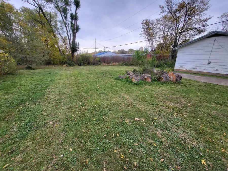 8885 Park Street, Birch Tree, MO 65438 - #2