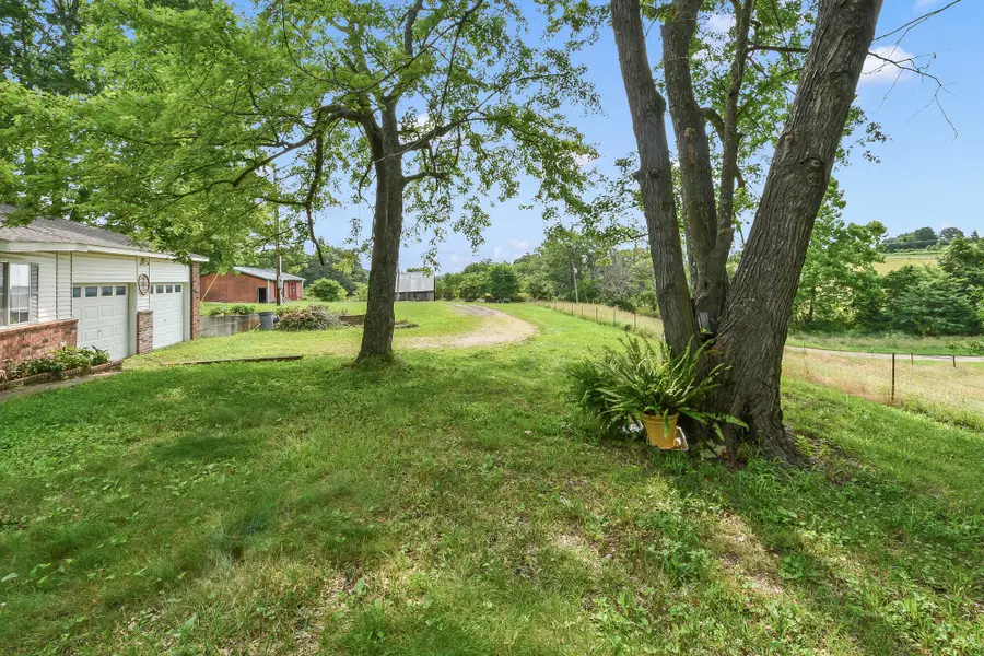 2209 State Highway Dd, Marshfield, MO 65706 - #3