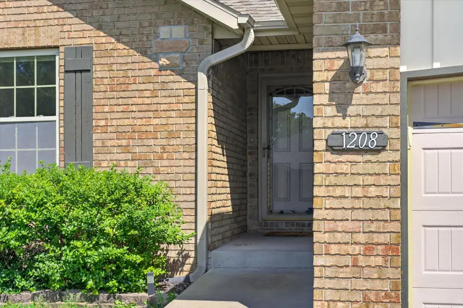 1208 S Jaylin Avenue, Springfield, MO 65802 - #3