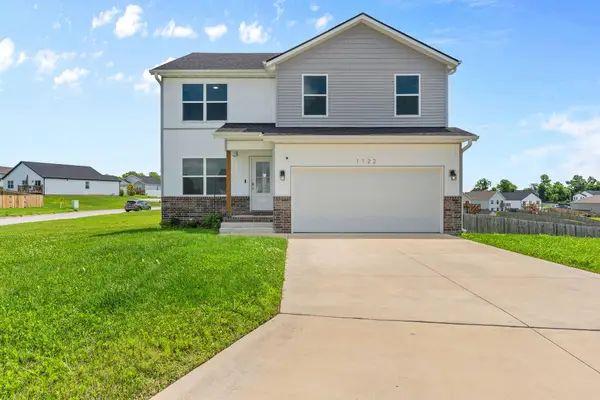1122 E Lakota Street, Nixa, MO 65714