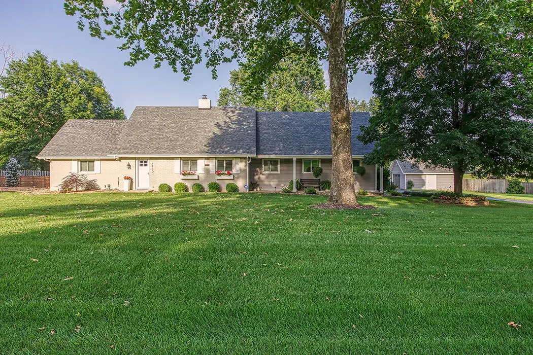 1430 S Briar Avenue, Springfield, MO 65809 - #1