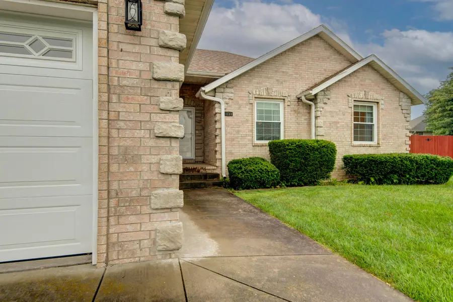 1344 W Norfolk Avenue, Nixa, MO 65714 - #3