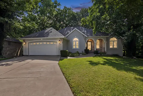2520 W Arlington Street, Springfield, MO 65810
