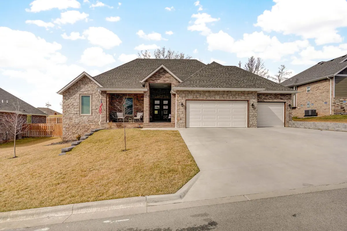 129 N Glengary Drive, Nixa, MO 65714 - #1