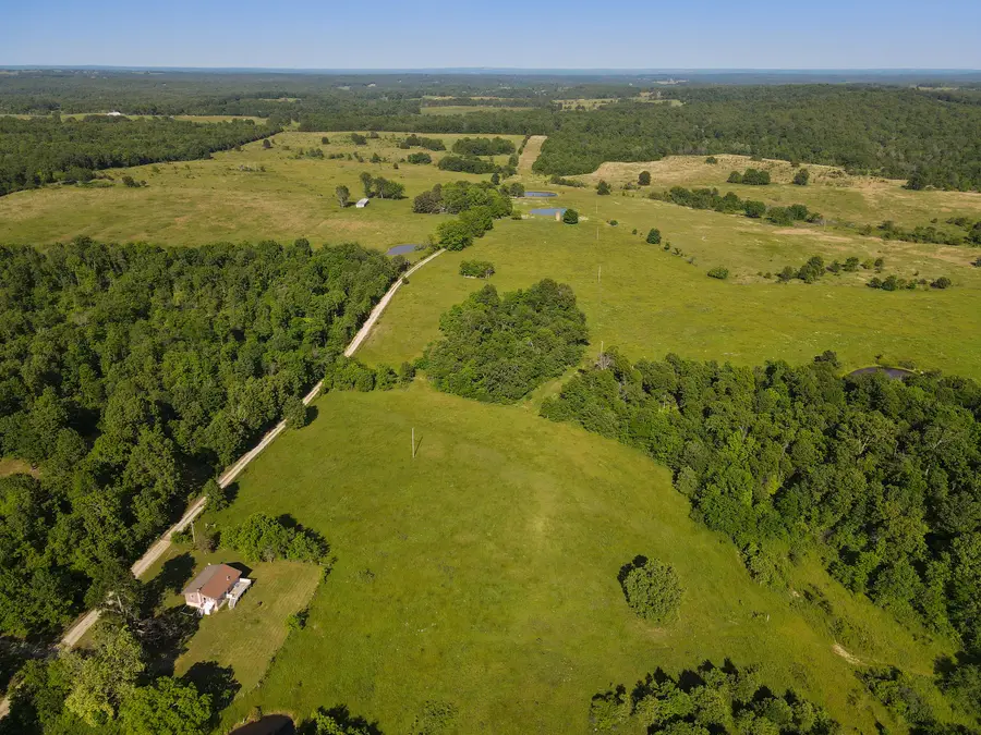 9593 County Road 9660, Koshkonong, MO 65692 - #3