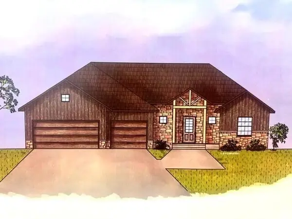 16 Limestone Drive, Branson West, MO 65737